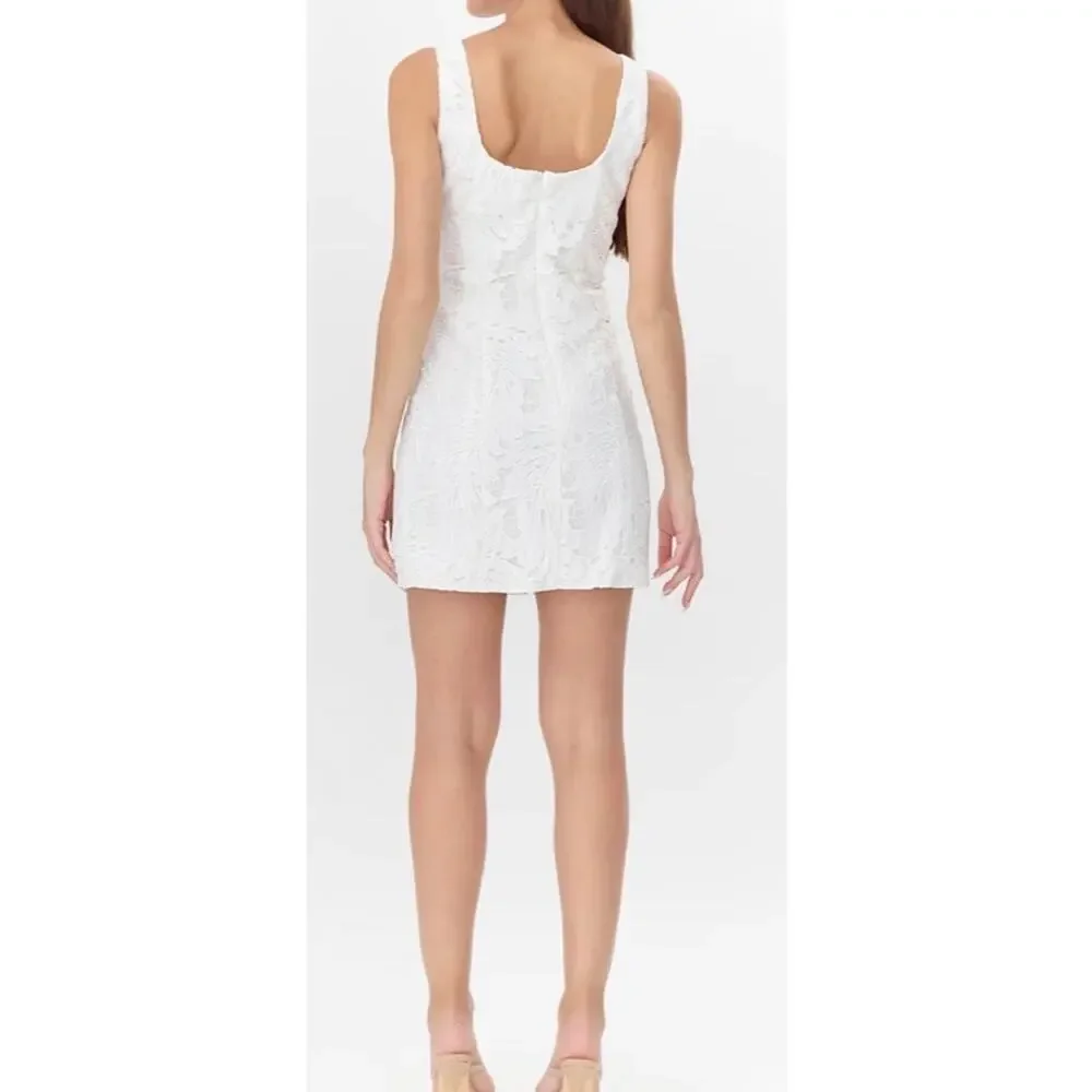 NWT- Adelyn Rae- JULIA 3D LACE MINI DRESS size Large
